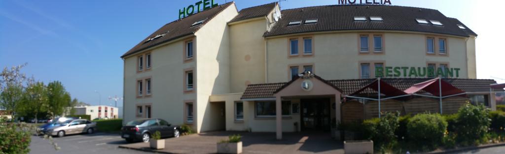 Hotel Motelia Муассі-Крамаєль Екстер'єр фото